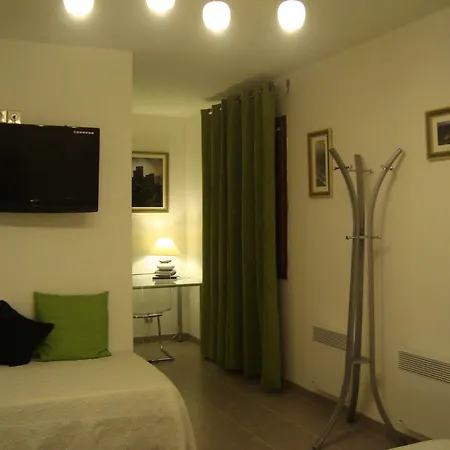 D'hotes Les Palmiers De La Cite Отель типа 