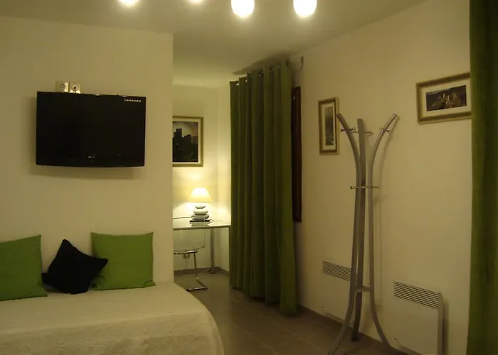 D'hotes Les Palmiers De La Cite Отель типа 