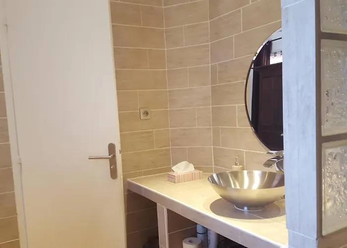 Bed & Breakfast Chambres D'hotes Les Palmiers De La Cite